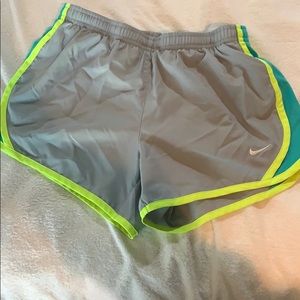 kids nike shorts